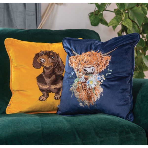 Daisy Coo' Highland cow, brodert pute - Bilde 2