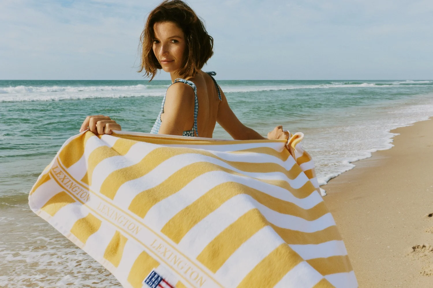 Blokkstripet strandhåndkle i bomullsfrotté, gul - Bilde 6